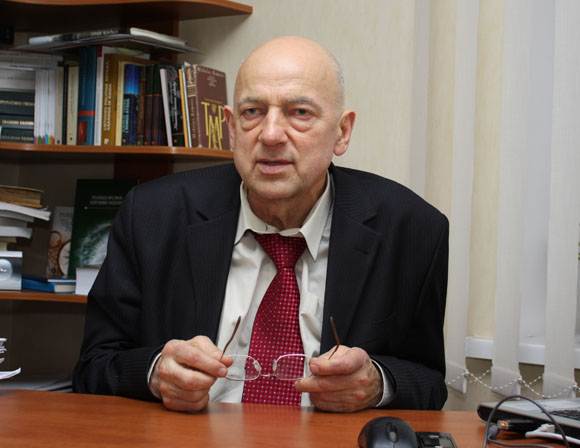 Cilinskas1 Advokatas K.Čilinskas savo darbo kabinete (KK nuotr.)