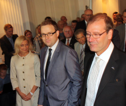 Vonzutaite Gapsys Uspaskich teismas 20130712 Generalinės prokuratūros Organizuotų nusikaltimų ir korupcijos tyrimo departamento prokuroras Lietuvos Aukščiausiajam Teismui (toliau – LAT) įteikė kasacinį skundą Darbo partijos byloje. KK nuotr.