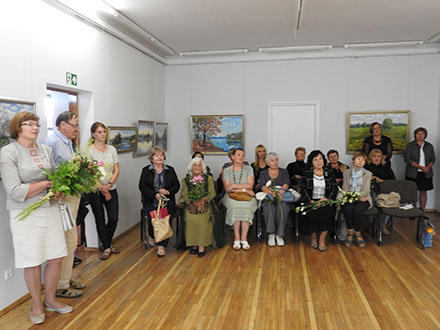 Utenos kraštotyros muziejuje atidaryta ignalinietės Nijolės Trinkūnienės tapybos darbų paroda „Ignalinos krašto spalvos“.