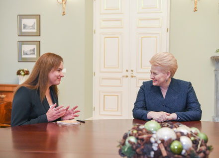 Prezidentė Dalia Grybauskaitė į naujai suformuotą septynioliktąją Vyriausybę teisingumo ministre paskyrė Mildą Vainiutę. Nuotr. iš lrp.lt