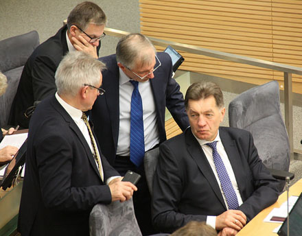 Seimo Lietuvos socialdemokratų (LSDP) frakcija įtaria klastojimą Seimo Aplinkos apsaugos komitete. KK nuotr. 