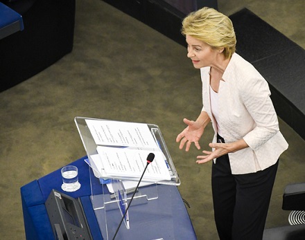  Pretendentė į Europos Komisijos pirmininkės postą Ursula von der Leyen. Nuotr. Genevieve Engel, EP 
