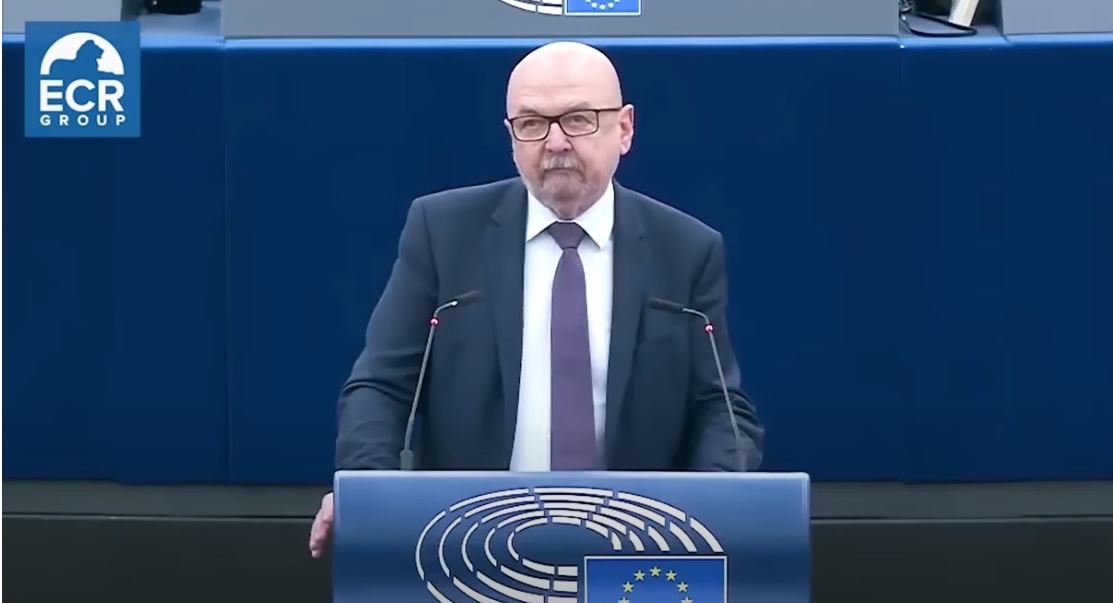 Ryszardas Legutko. Tradicinių vertybių sunaikinimas veda į politkorektiškumo tironiją
