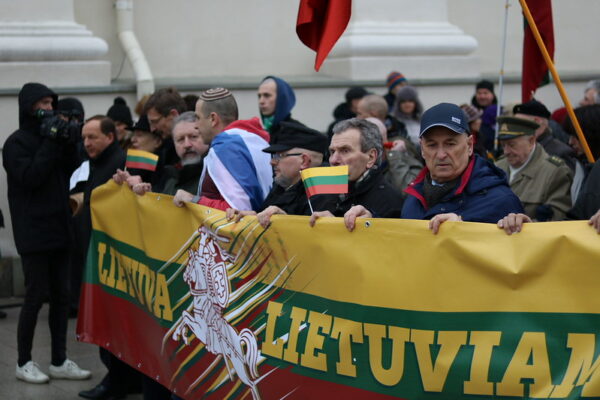 Kovo 11-osios eitynės 2018. "Karšto komentaro" nuotr. 